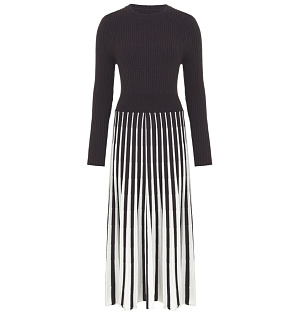 DREAMS by Alena Akhmadullina