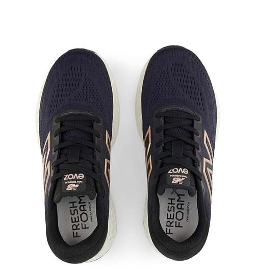 New Balance New Balance  