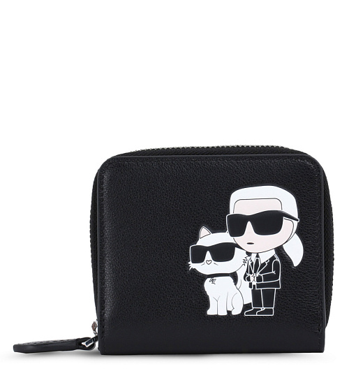 Karl Lagerfeld   