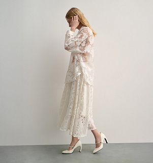 DREAMS by Alena Akhmadullina