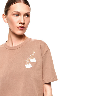 DREAMS by Alena Akhmadullina